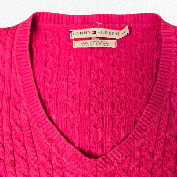 Y2K Tommy Hilfiger Hot Pink V Neck Heavy Cable Knit Pullover Sweater Size Large - Picture 2 of 9